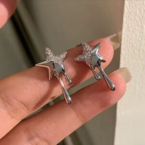 Anthropologie Silver Star Drip Earrings